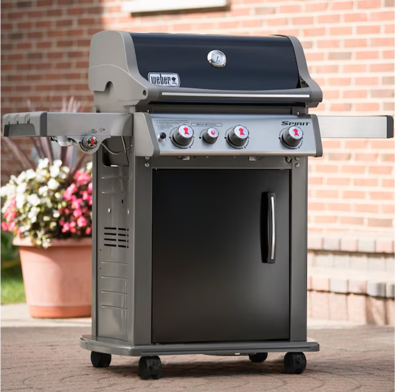 Weber Spirit E-330 Black 3-Burner Liquid Propane Gas Grill with 1 Side Burner